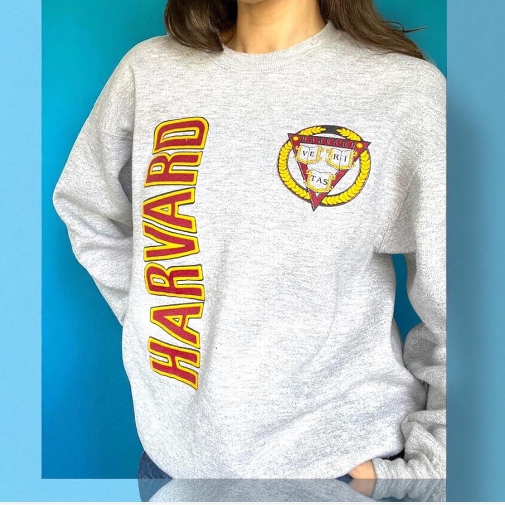 SALE 🍒 Vintage Graphic Harvard University Gray Champion Crew Neck Sweatshirt - Picture 3 of 7